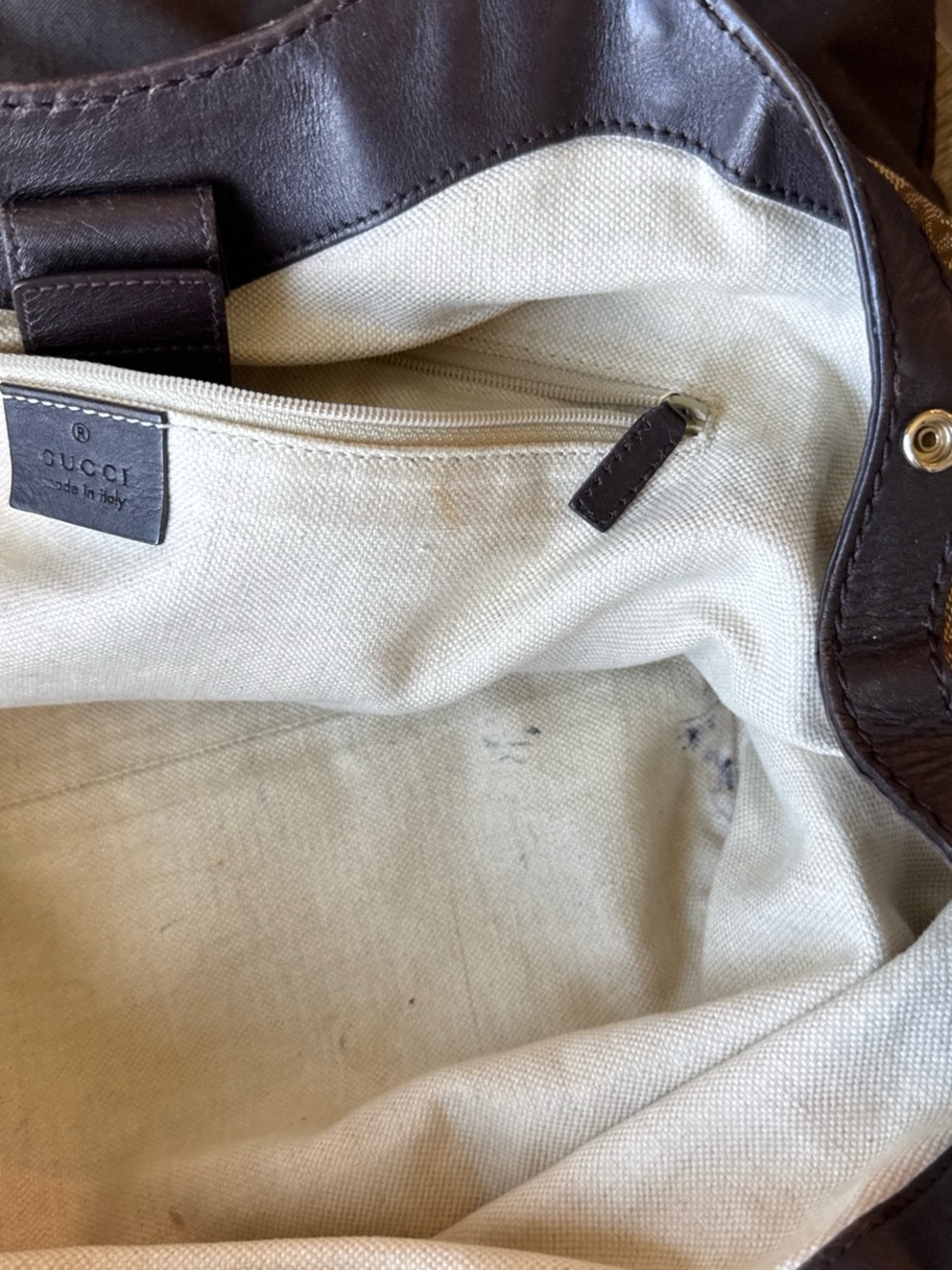 Gucci Beige GG Canvas Tote with Brown Leather Handles - Picture 6 of 8